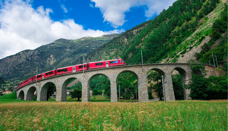 Bernina Express Ile Avrupa’nın En İkonik Tren Yolculuğu - Tatilmil