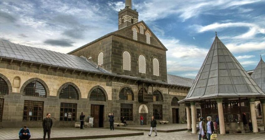 Uçaklı Butik Mardin & Diyarbakır & Göbeklitepe Turu - 2 Gece