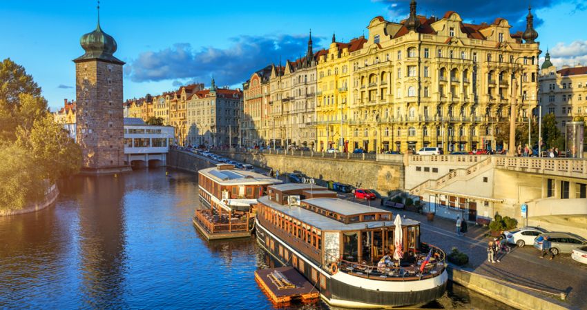 Görkemli Prag Turu 3 Gece (Yılbaşı)