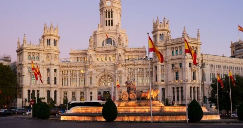 UEFA ŞAMPİYONLAR LİGİ  ATLETICO MADRİD DEPLASMANI MAÇ TURU MAÇ BİLETİ DAHİL TÜRK HAVA YOLLARI İLE 2 GECE MAÇ BİLETİ DAHİLMadrid ve Valencia Şehir Turu Dahil..Valencia Gidiş – Madrid Dönüş